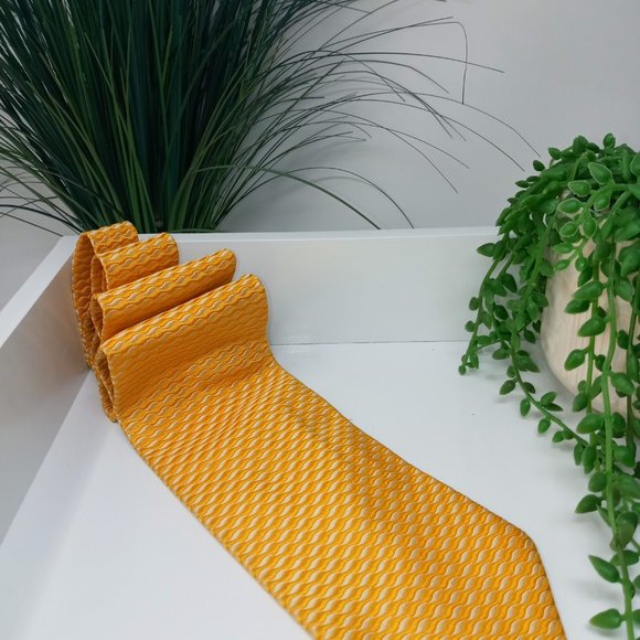 Neiman Marcus 100% Silk Neck Tie - Picture 3 of 7